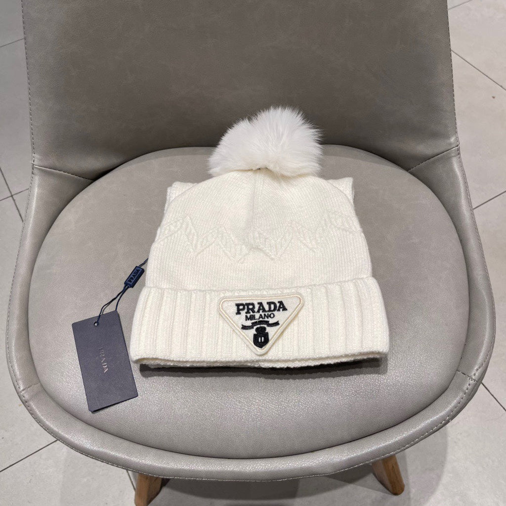 PRADA SET SCARF AND HAT IN WHITE CASHMERE AND RABBIT FUR 433247