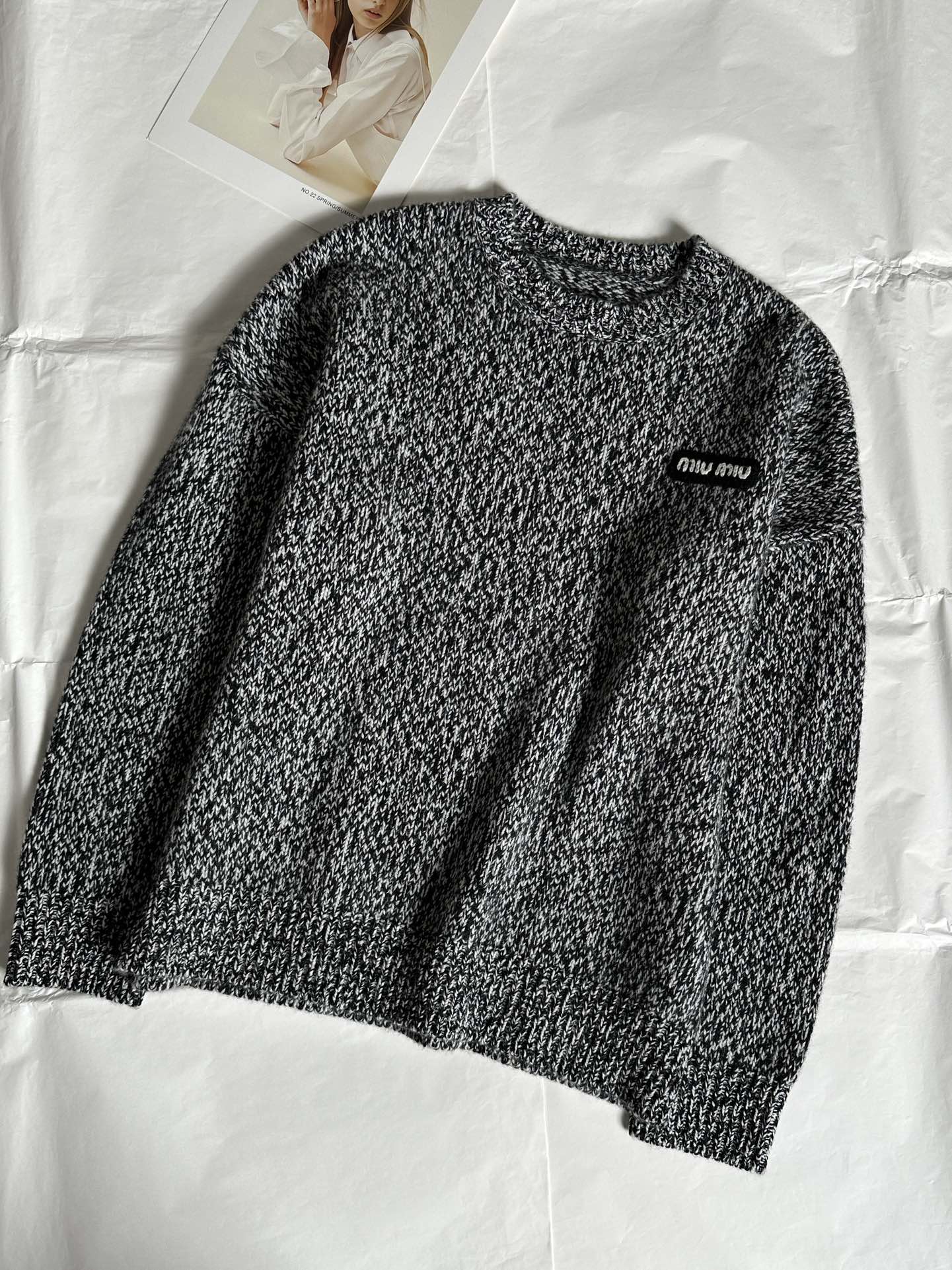 MIUMIU SWEATER STYLE 720
