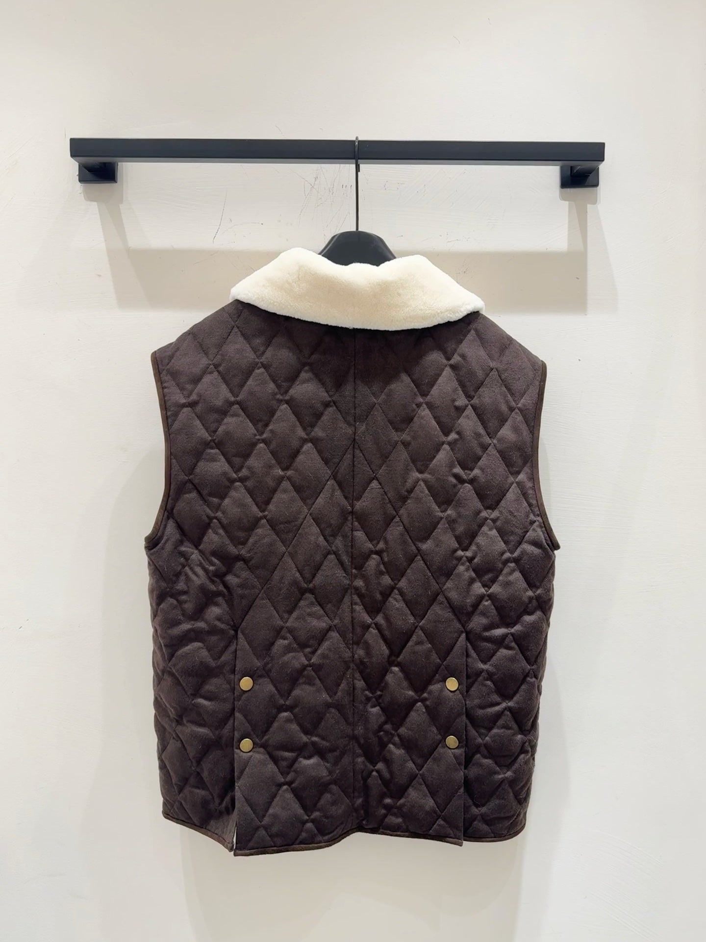 PRADA 25S SHEARLING VEST 245