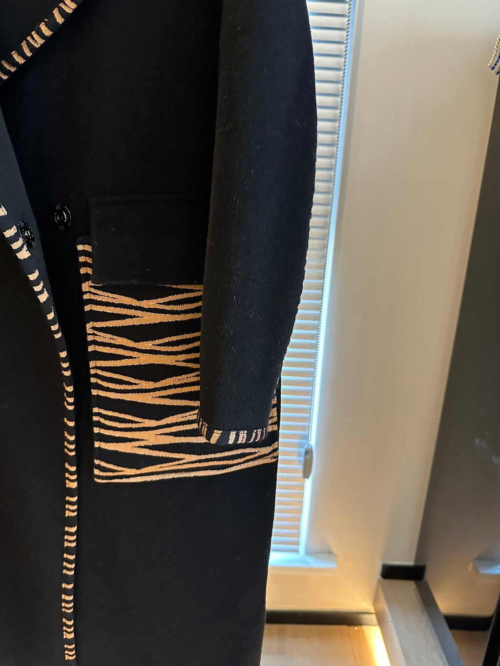 HERMES 25S DESIGNER CASERE COAT 180