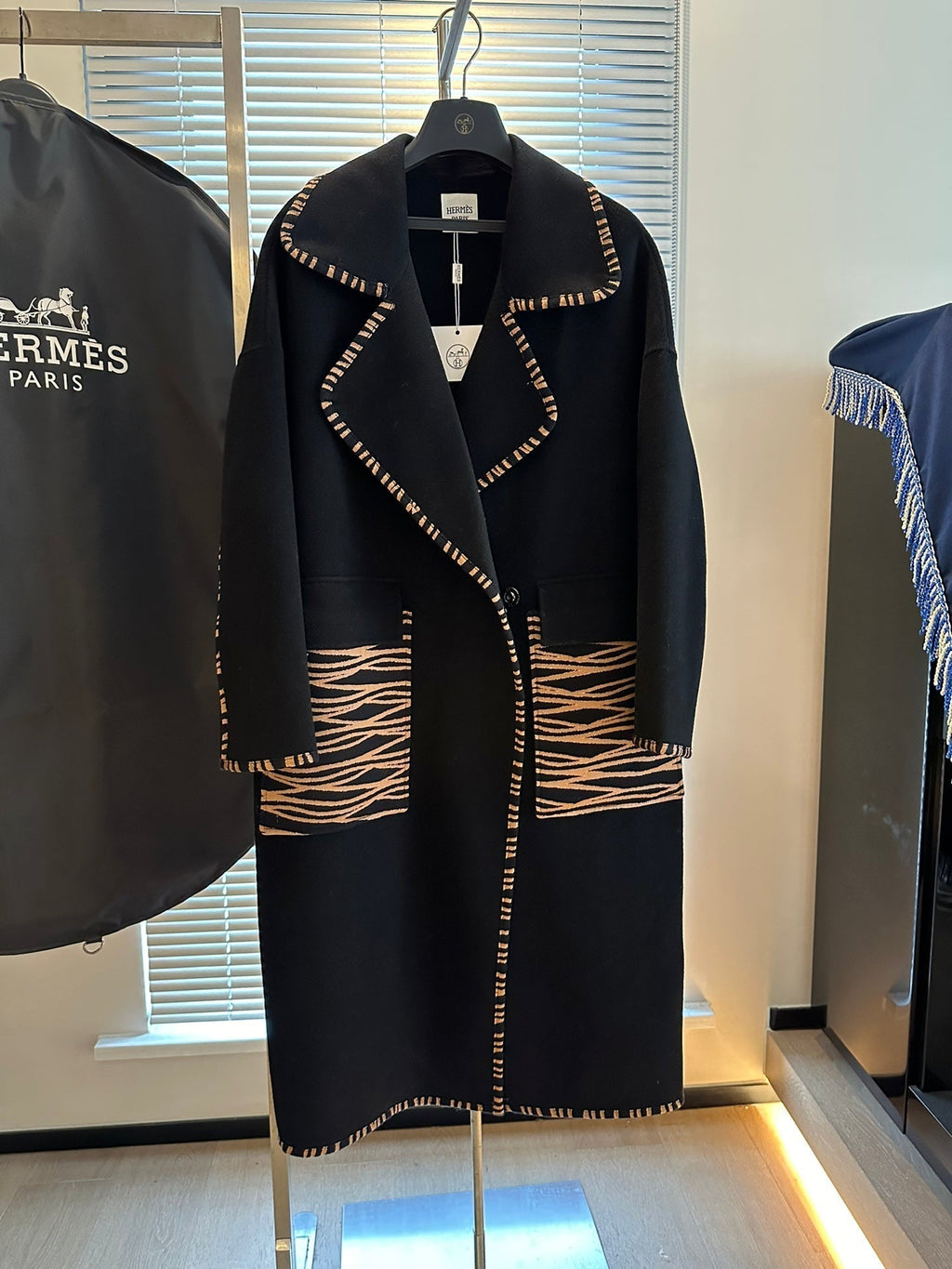 HERMES 25S DESIGNER CASERE COAT 180