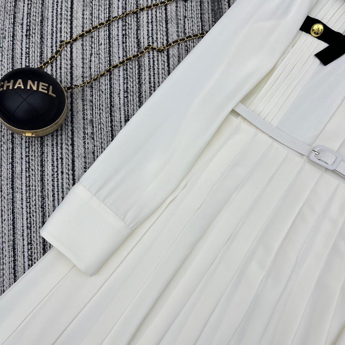 PRADA 25S LONG-SLEEVE COLLARED PLEATED DRESS 360