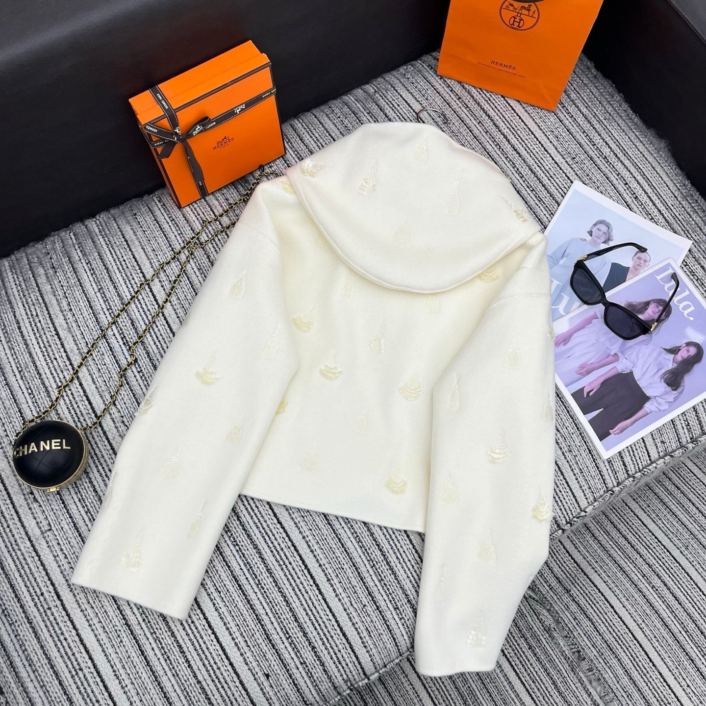HERMES 25S REVERSIBLE SHORT CASERE HOODED COAT 012