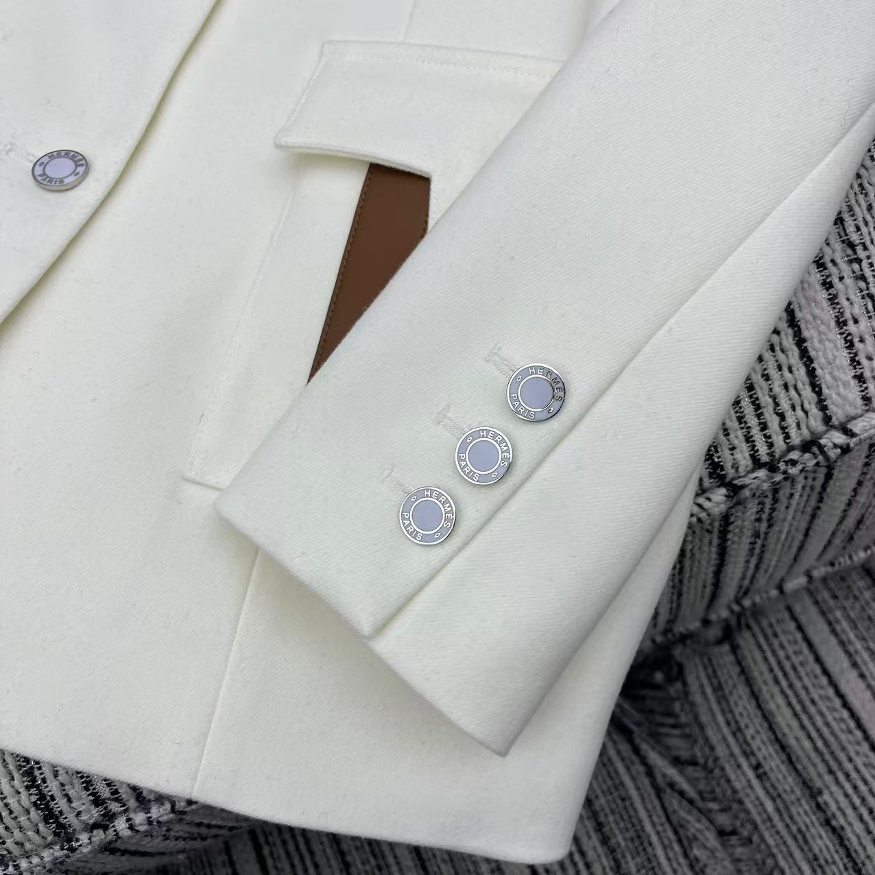 HERMES 25S LAPEL BLAZER 390