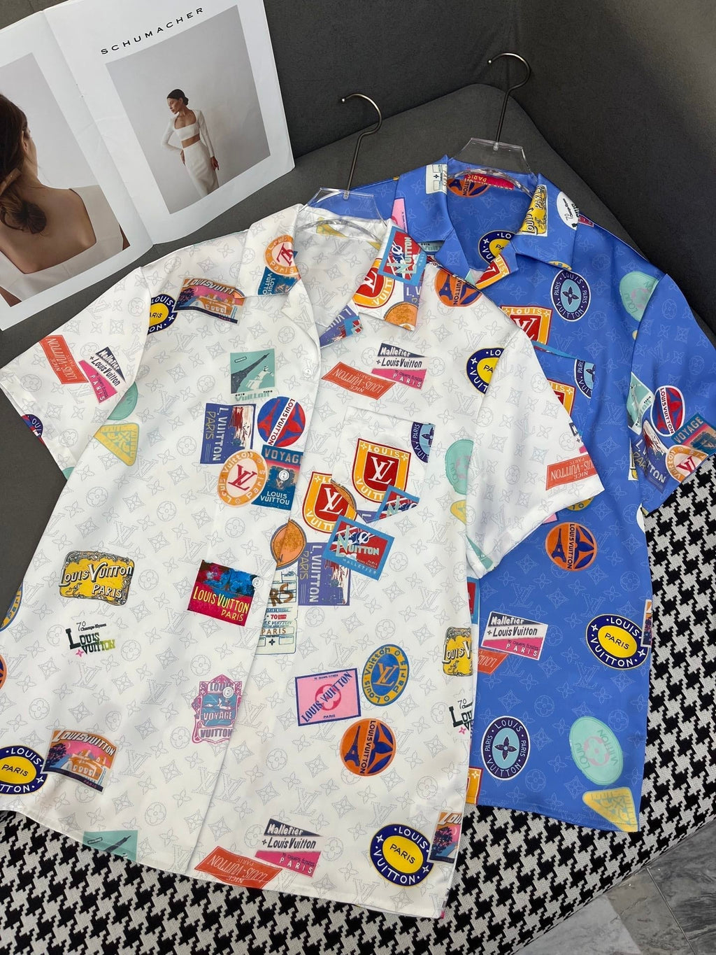 LOUIS VUITTON MATCHING LOGO SET – TOP AND BOTTOM 266523
