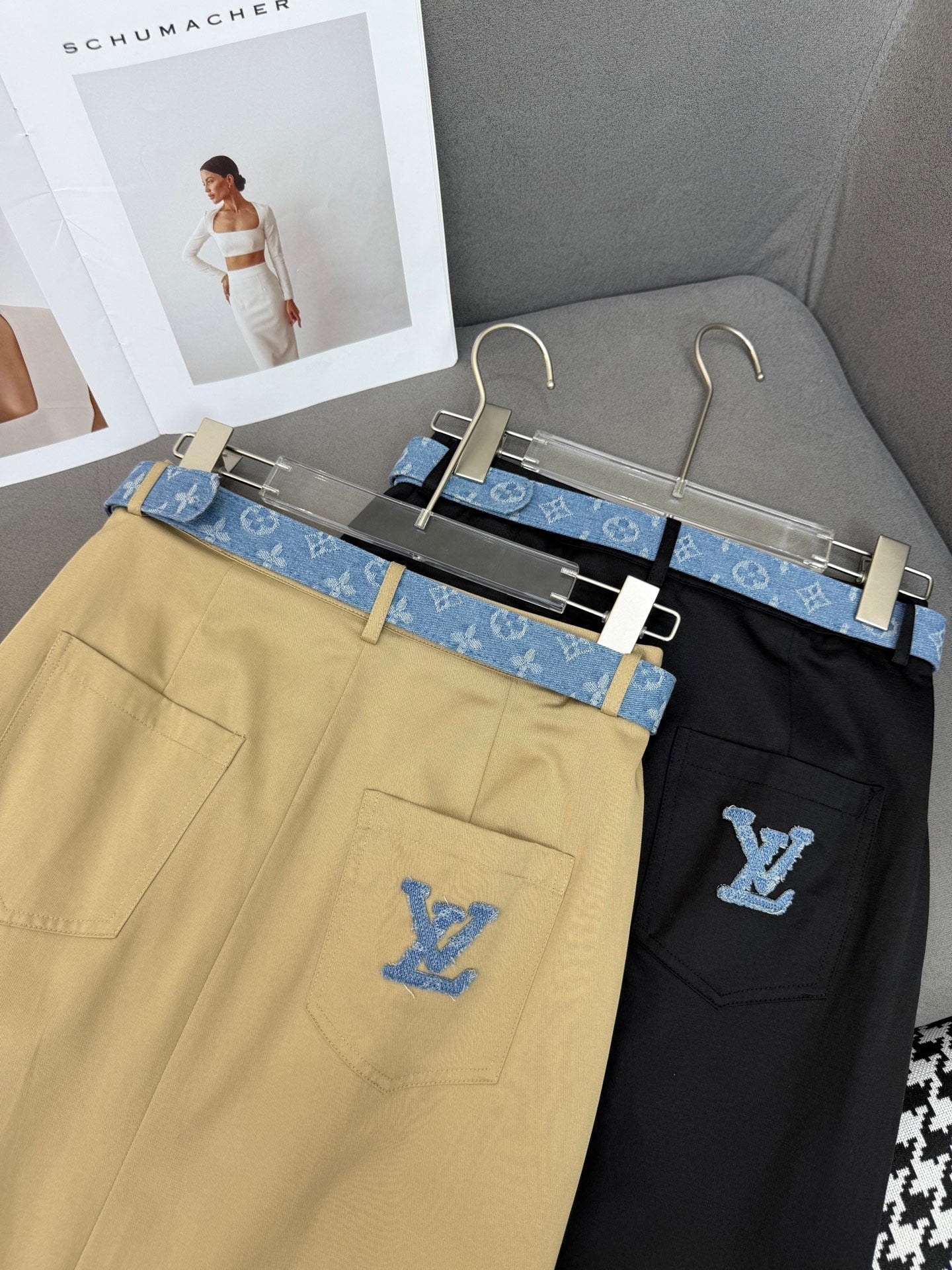LOUIS VUITTON FRONT-SLIT SKIRT WITH LOGO BELT