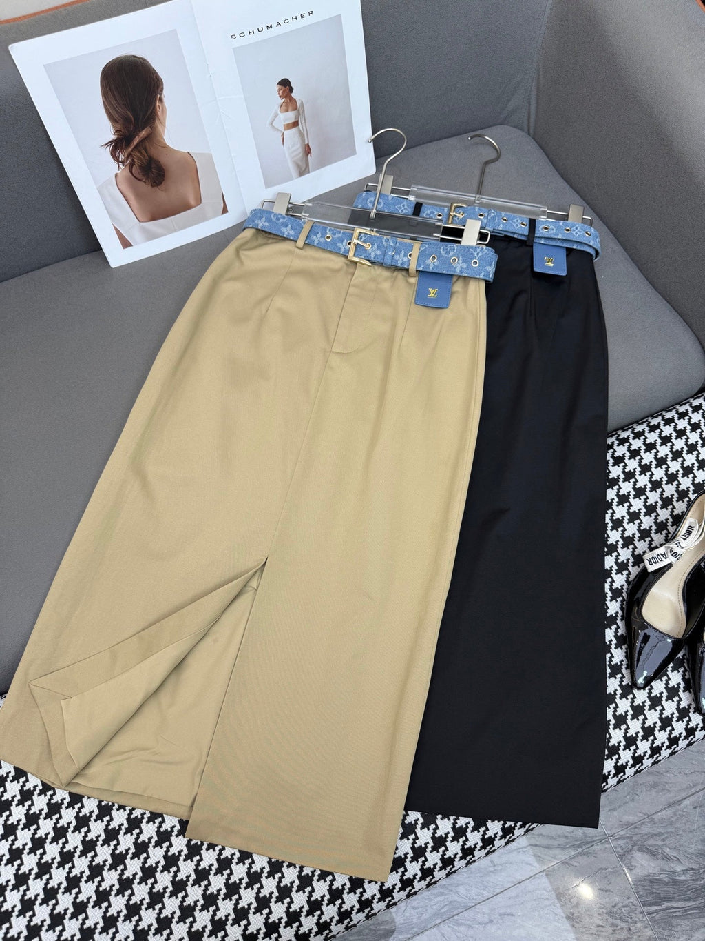 LOUIS VUITTON FRONT-SLIT SKIRT WITH LOGO BELT