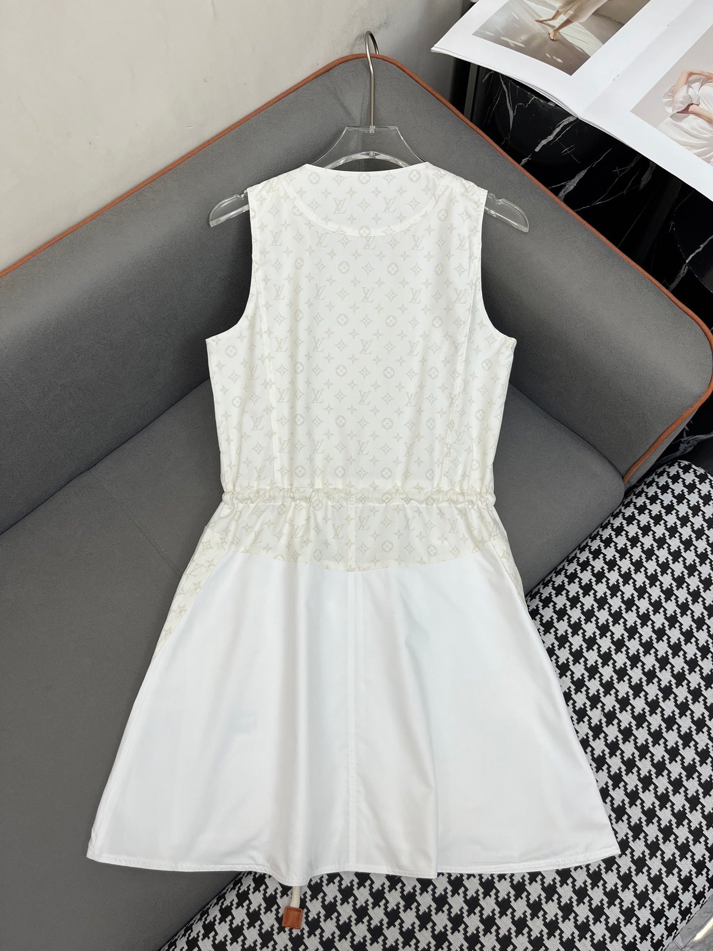 LOUIS VUITTON LV TANK DRESS 25S IN POLYESTER 266632
