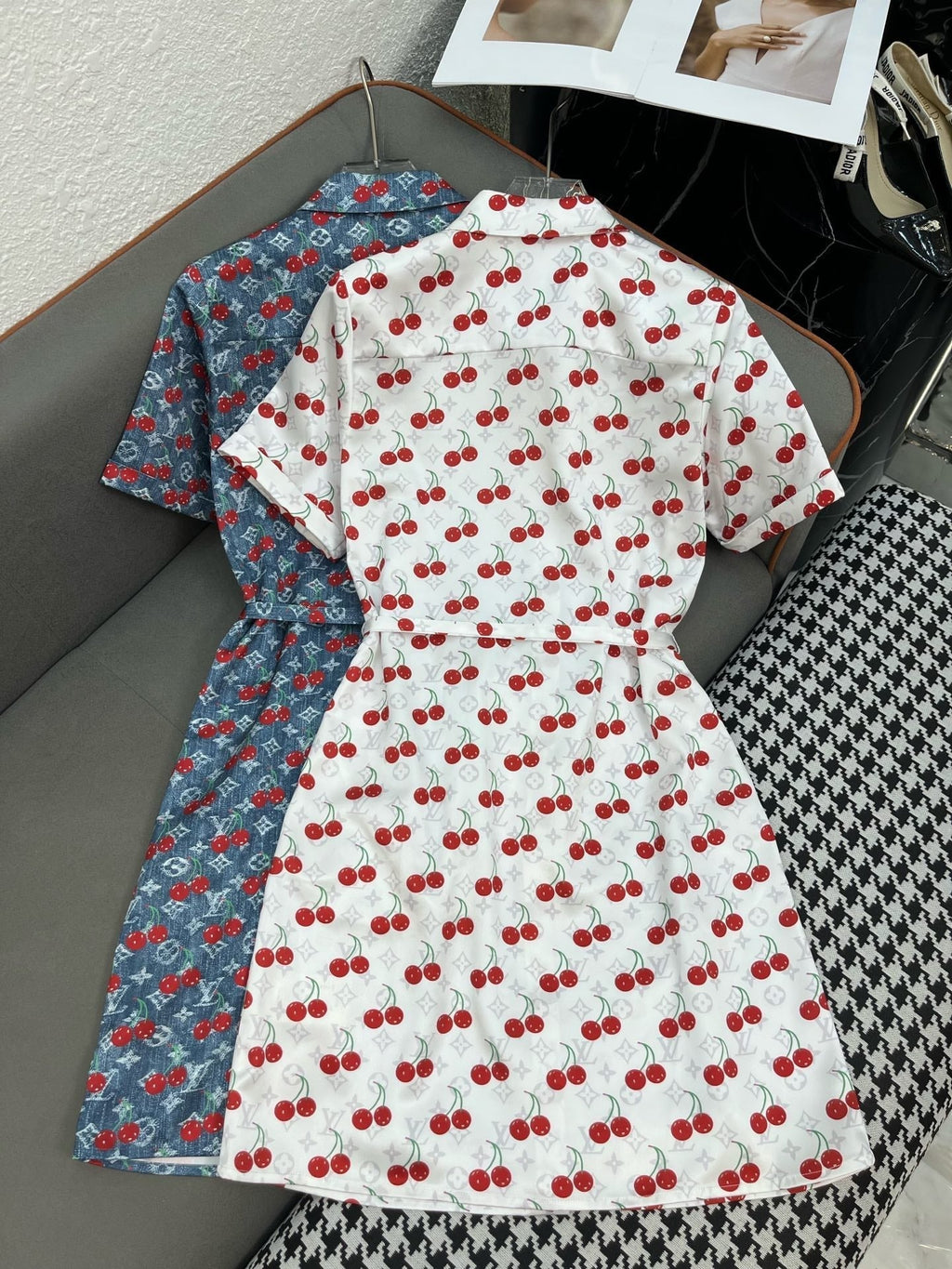 LOUIS VUITTON LV SHIRT DRESS CHERRY 25S IN POLYESTER 266624