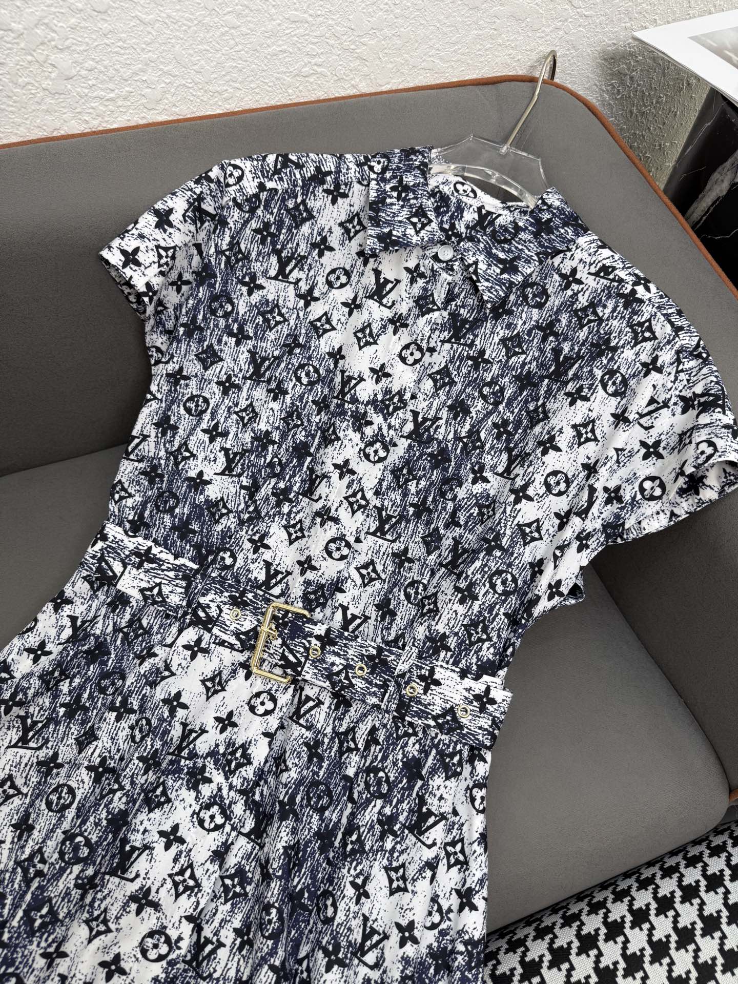 LOUIS VUITTON LV DRESS WITH BELT 269102