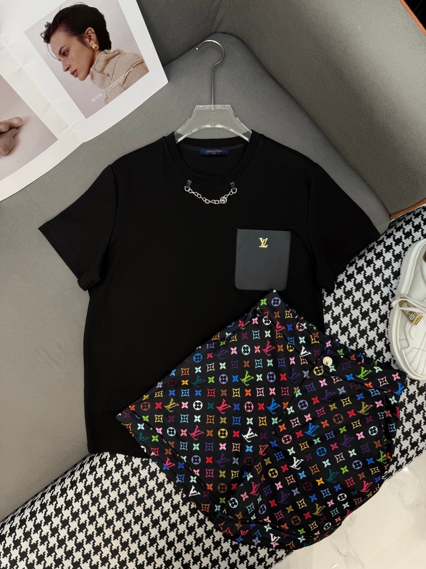 LOUIS VUITTON LV NEW T-SHIRT AND SHORTS SET WITH GOLD HARDWARE DETAILS