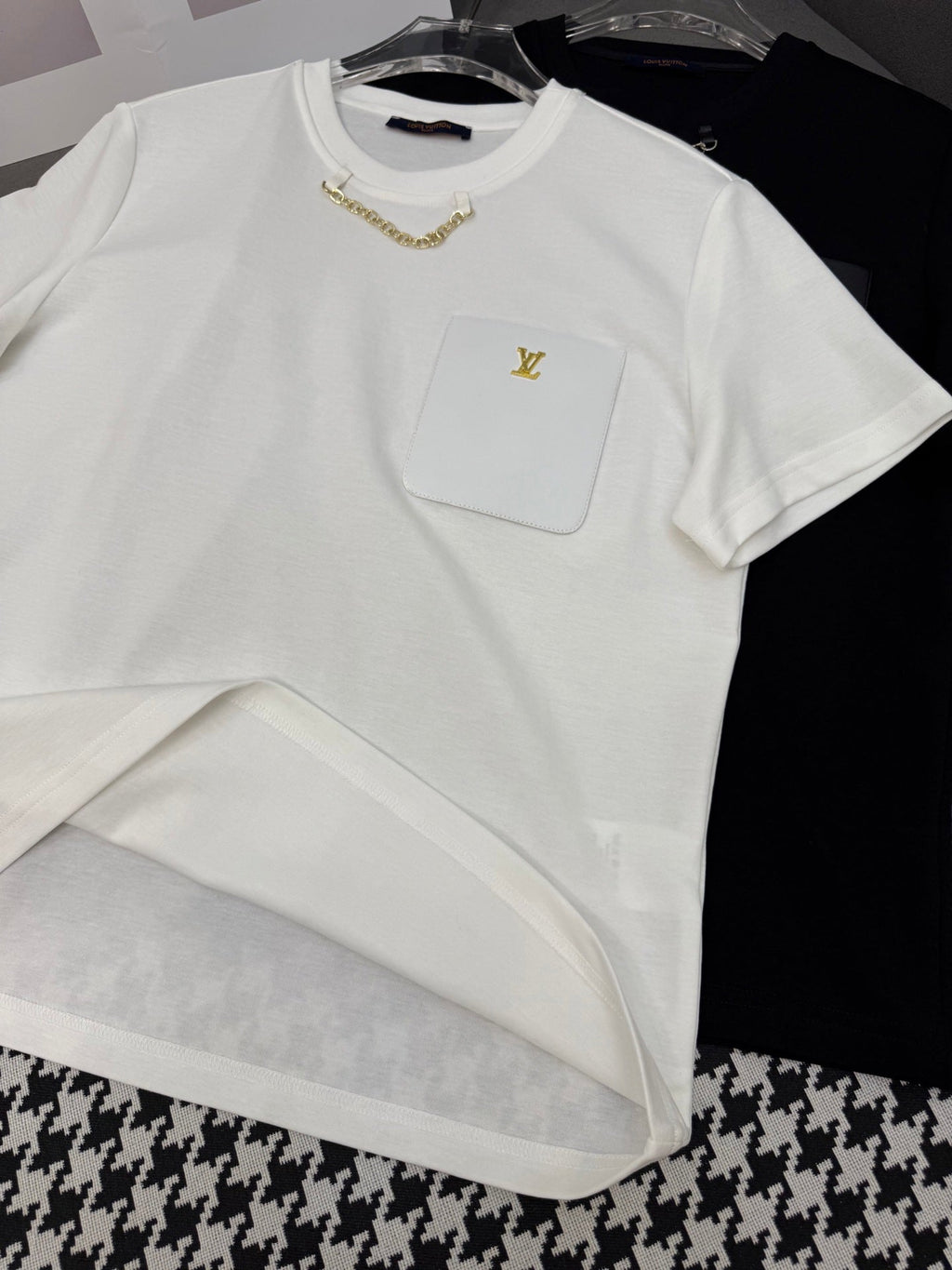 LOUIS VUITTON LV NEW T-SHIRT AND SHORTS SET WITH GOLD HARDWARE DETAILS