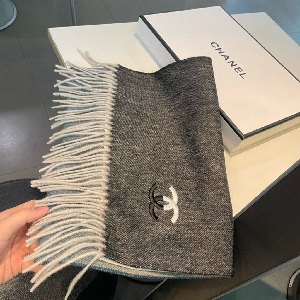 CHANEL SCARF 180 CM IN COLORFUL CASHMERE 387917