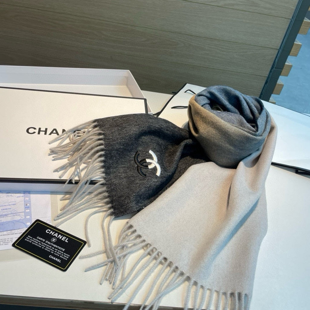 CHANEL SCARF 180 CM IN COLORFUL CASHMERE 387917