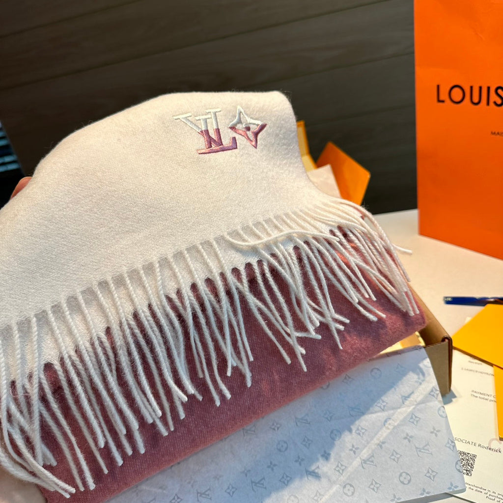 LOUIS VUITTON SCARF 185 CM IN BLUSH PINK MIX WHITE CASHMERE 390094
