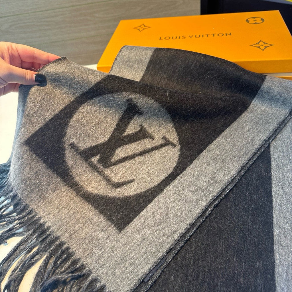 LOUIS VUITTON SCARF 180 CM IN SHADOW GRAY CASHMERE 394488