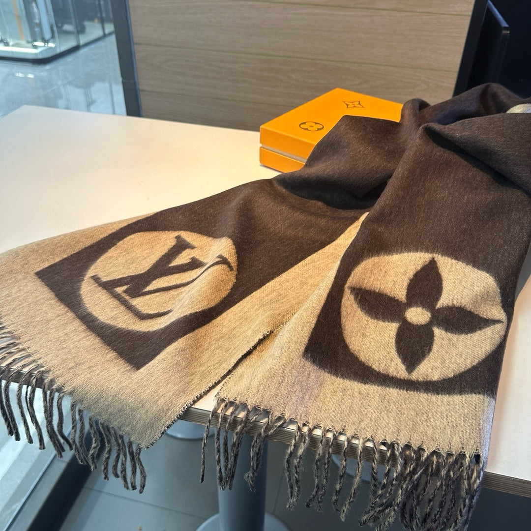 LOUIS VUITTON SCARF 180 CM IN KHAKI BROWN CASHMERE 394489