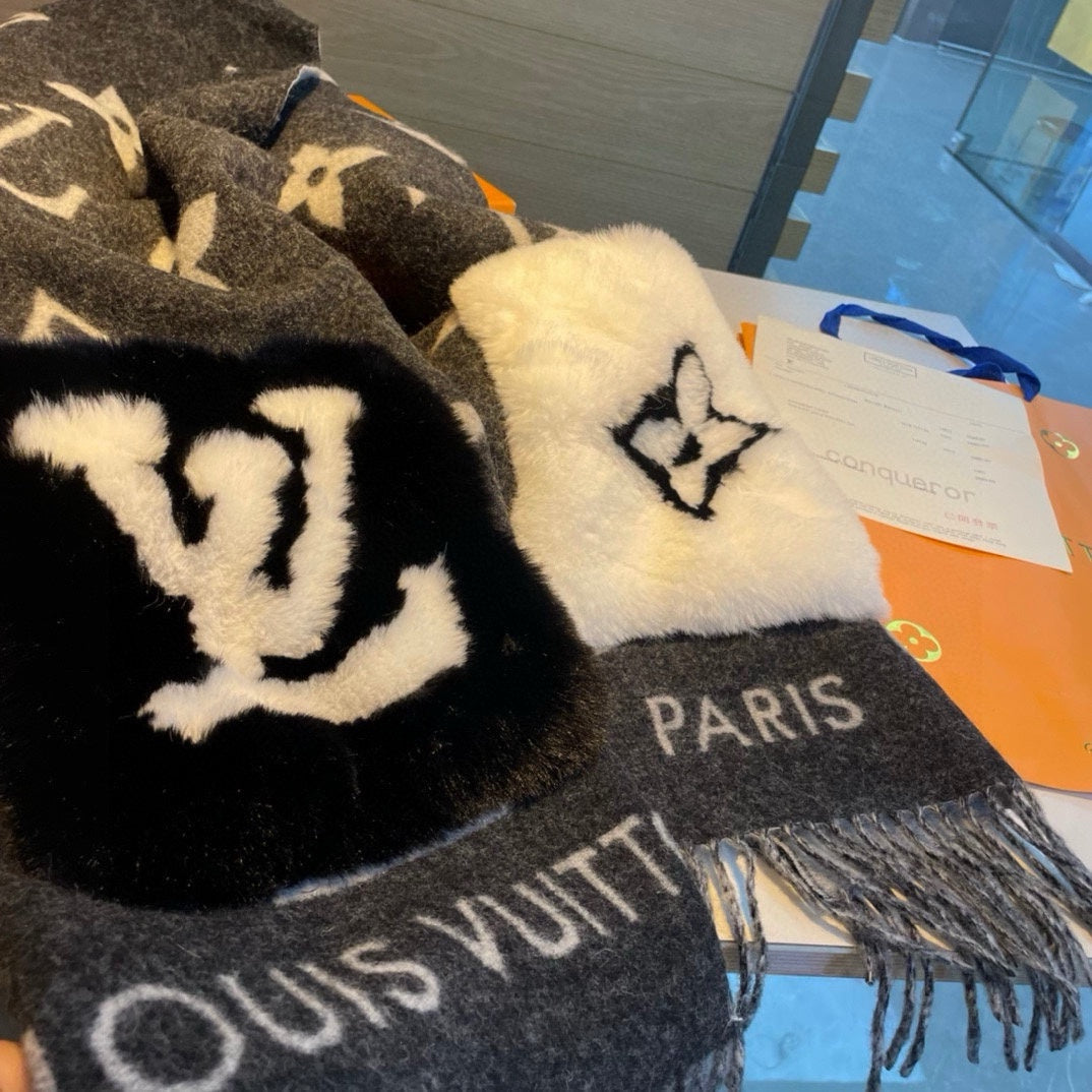 LOUIS VUITTON COLD REYKJAVIK SCARF 190 CM IN BLACK CASHMERE 394492