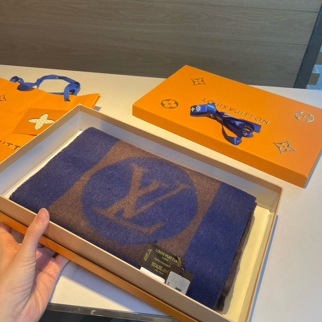 LOUIS VUITTON SCARF 180 CM IN COFFEE BROWN MIX BERRY BLUE CASHMERE 398245