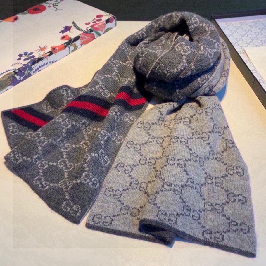 GUCCI CLASSIC SCARF 180 CM IN DARK GRAY MONOGRAM CASHMERE 401994