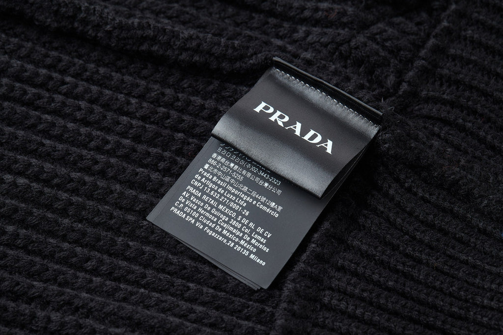 PRADA CARDIGAN STYLE 117