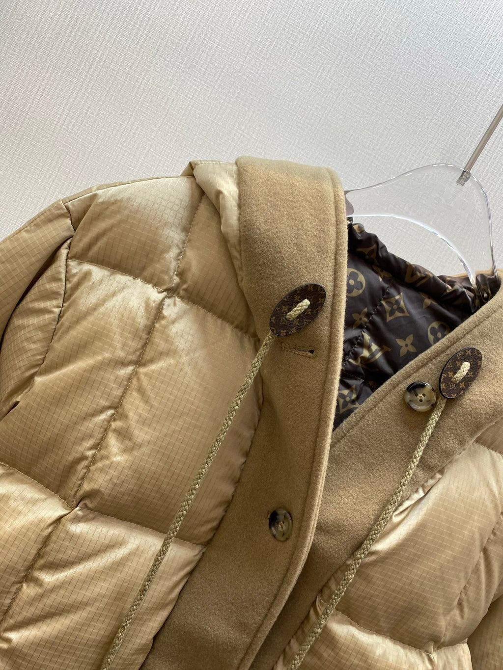 LOUIS VUITTON LV 25S DOWN JACKET 0123