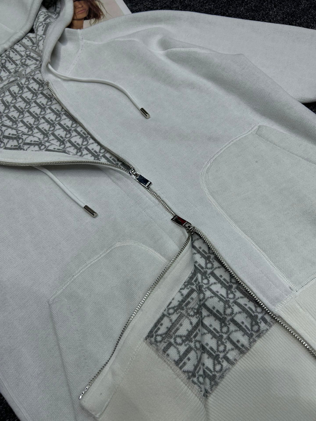 DIOR 25S HOODED KNIT JACKET STYLE 370