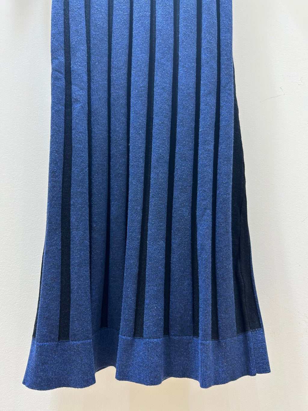 LOEWE SLEEVELESS DRESS STYLE 182