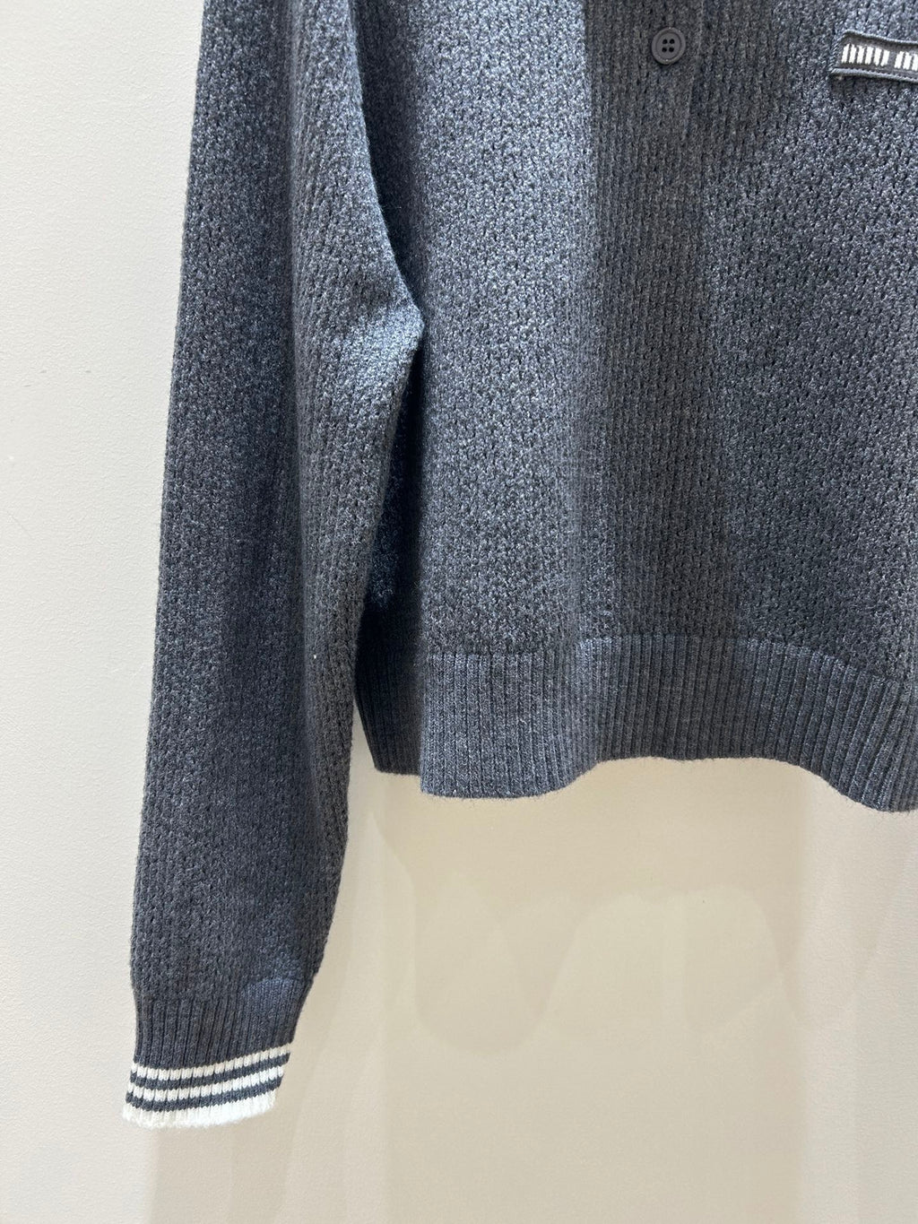 MIUMIU SWEATER STYLE 632