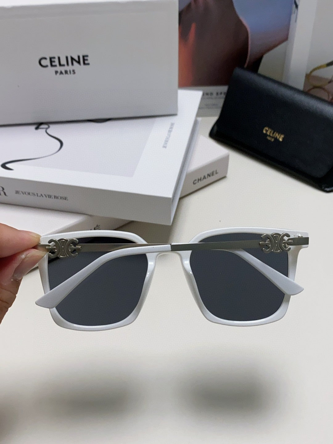 CELINE TRIOMPHE SUNGLASS 497817 IN WHITE METAL BLACK LENSES