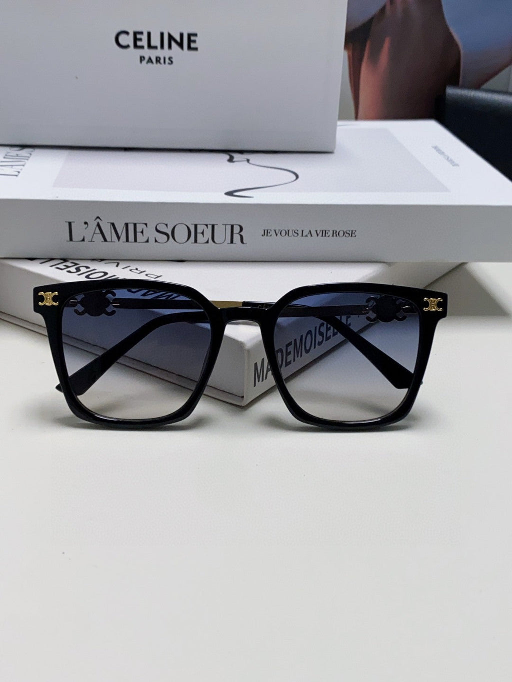 CELINE TRIOMPHE SUNGLASS 497819 IN GOLD METAL BLACK SMOKE LENSES