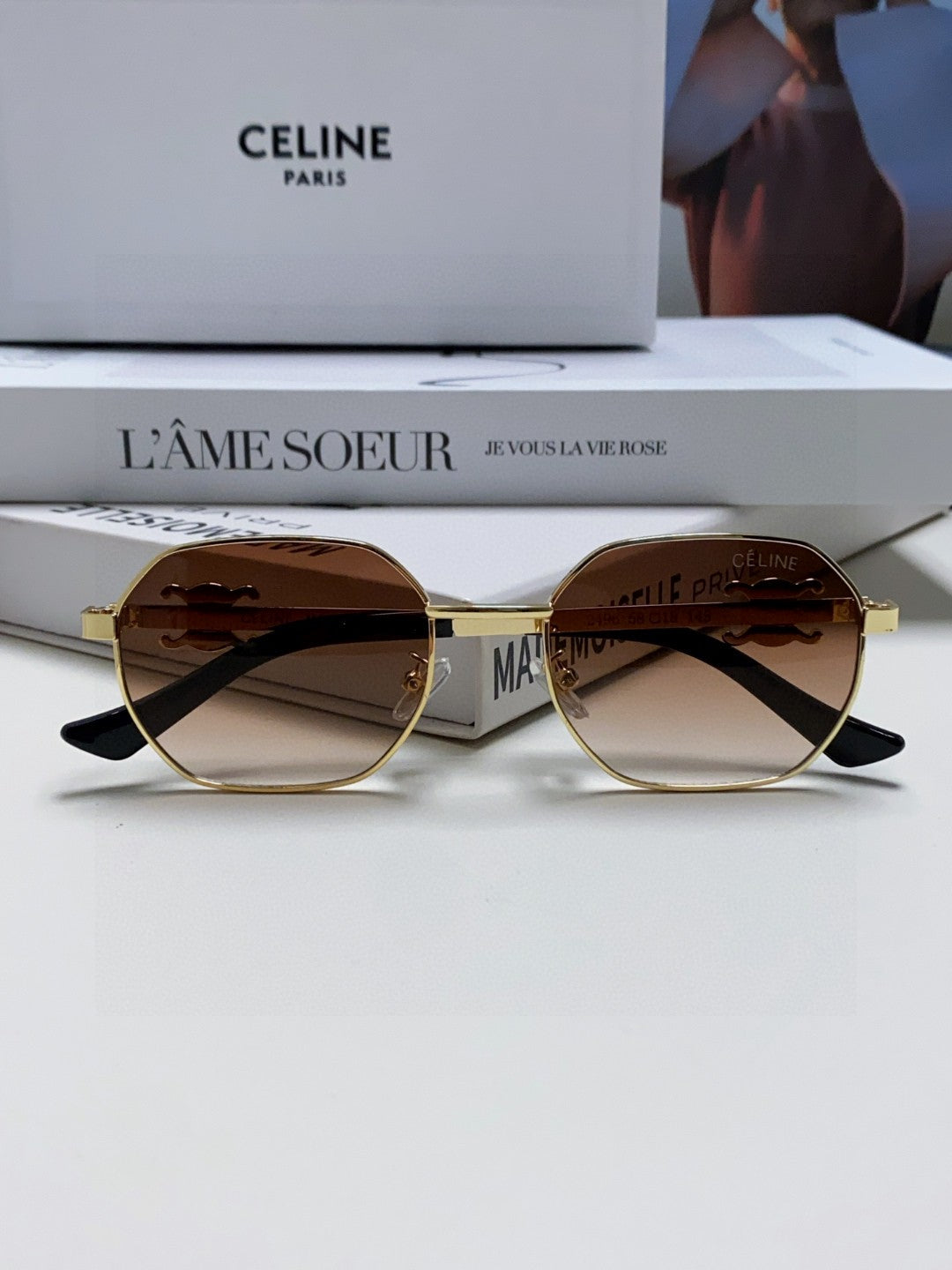 CELINE TRIOMPHE SUNGLASS 497822 IN GOLD METAL BROWN SMOKE LENSES