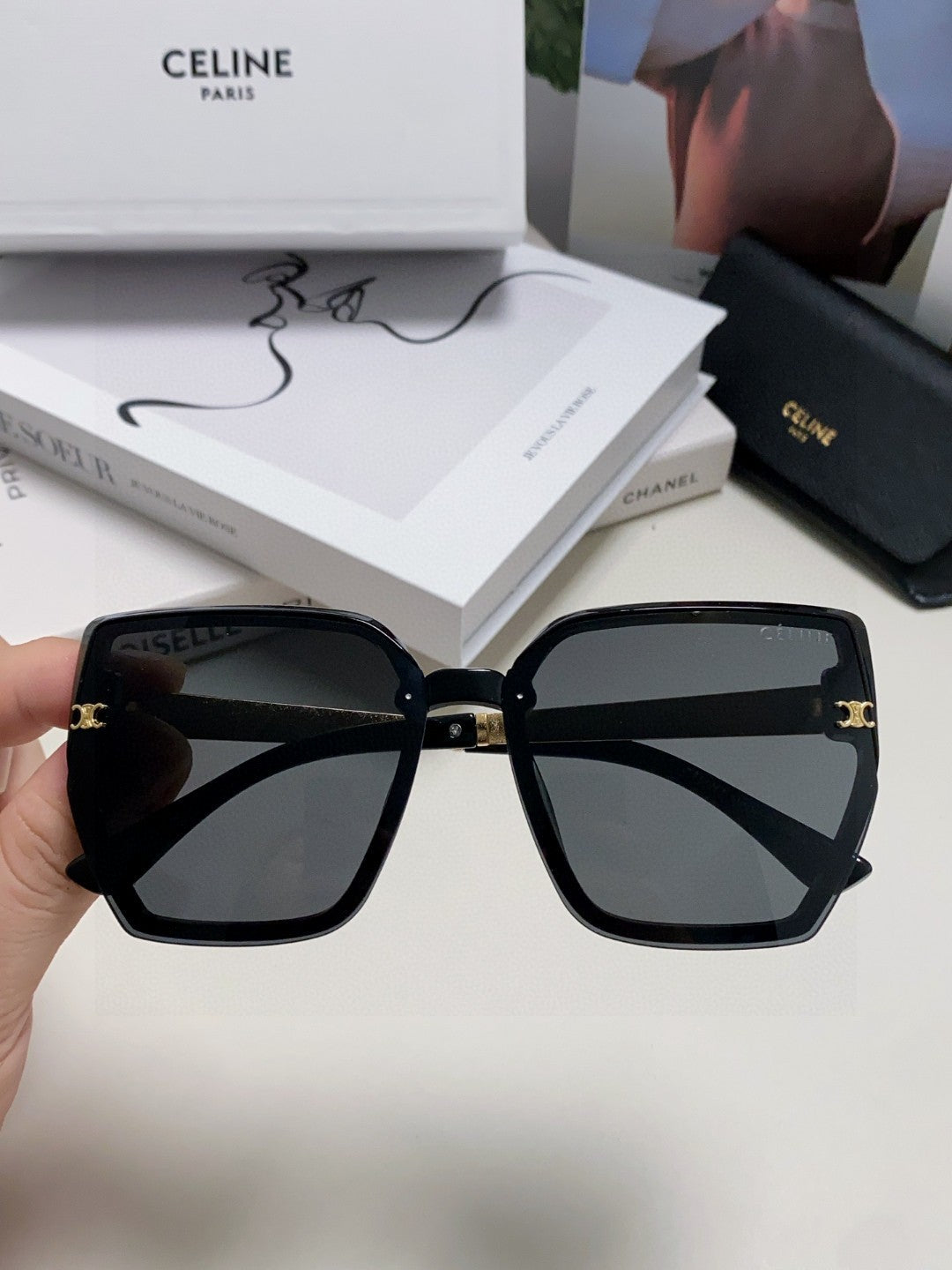 CELINE TRIOMPHE SUNGLASS 497831 IN BLACK ACETATE EMBOSSED LOGO