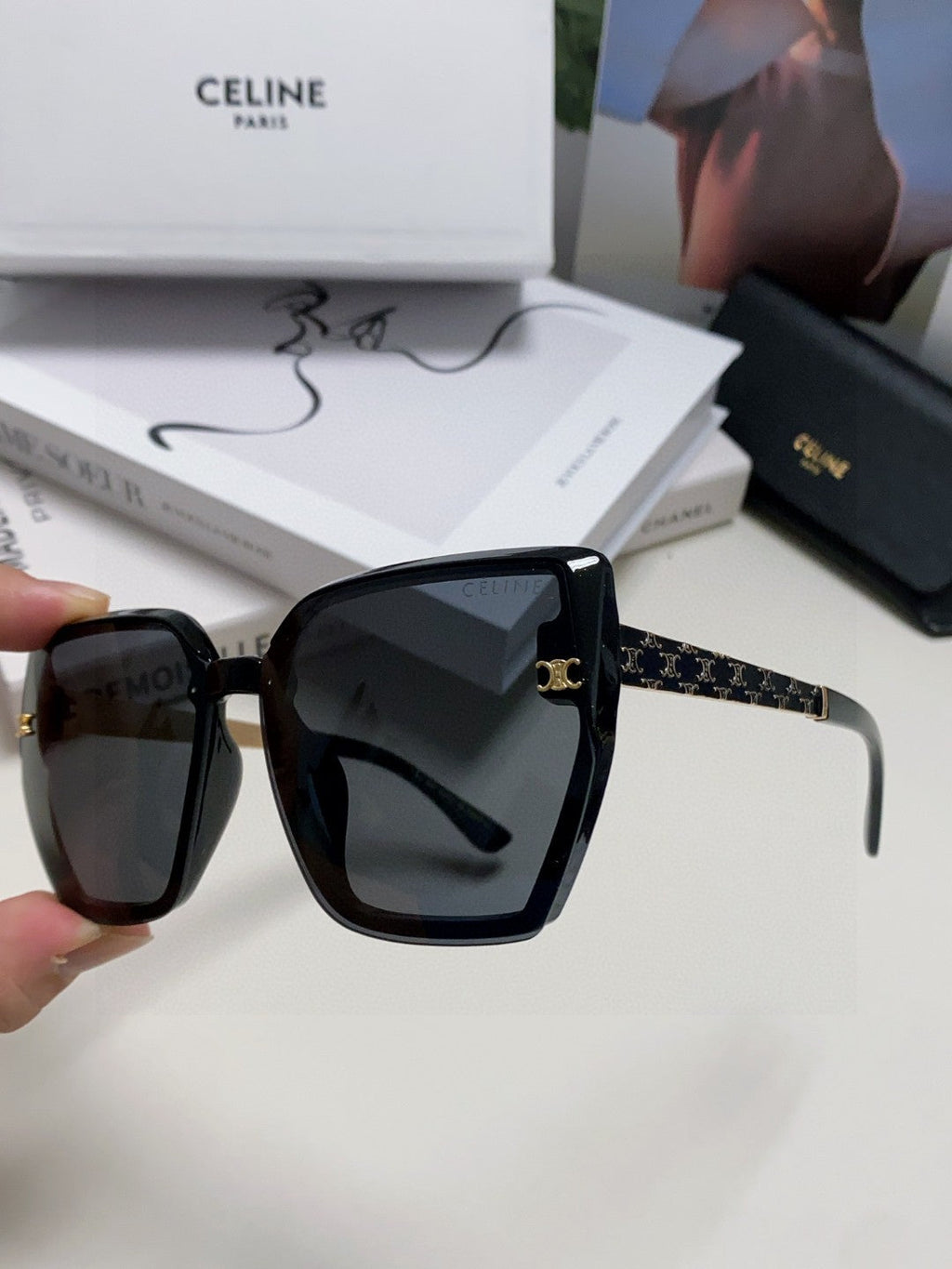 CELINE TRIOMPHE SUNGLASS 497831 IN BLACK ACETATE EMBOSSED LOGO