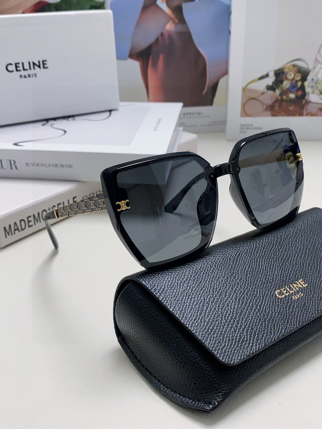 CELINE TRIOMPHE SUNGLASS 497831 IN BLACK ACETATE EMBOSSED LOGO