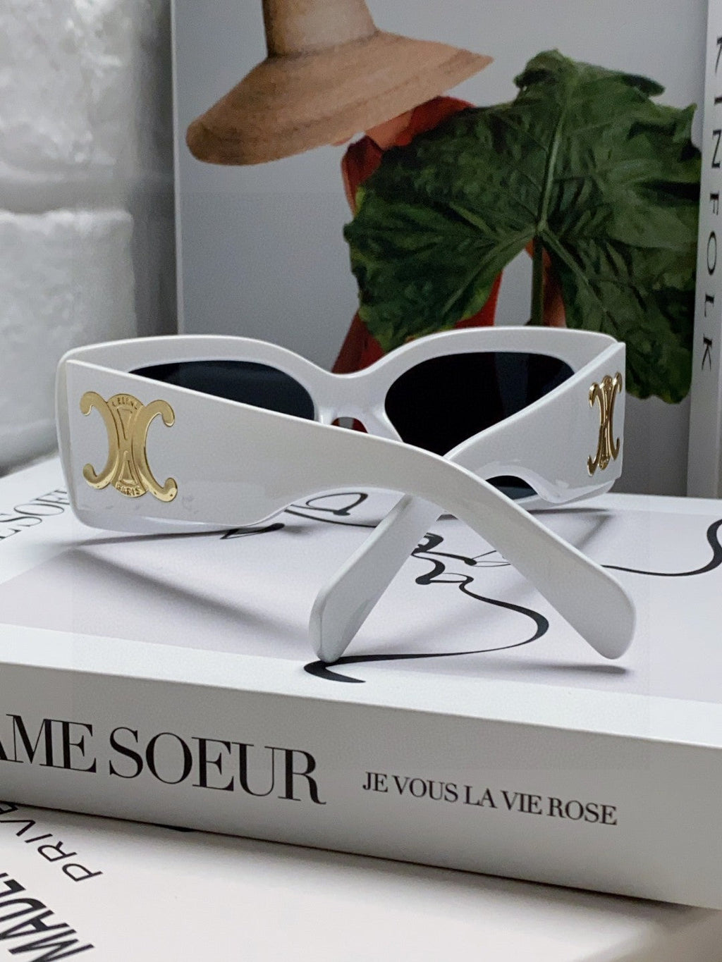 CELINE TRIOMPHE SUNGLASSES 548599 IN WHITE ACETATE