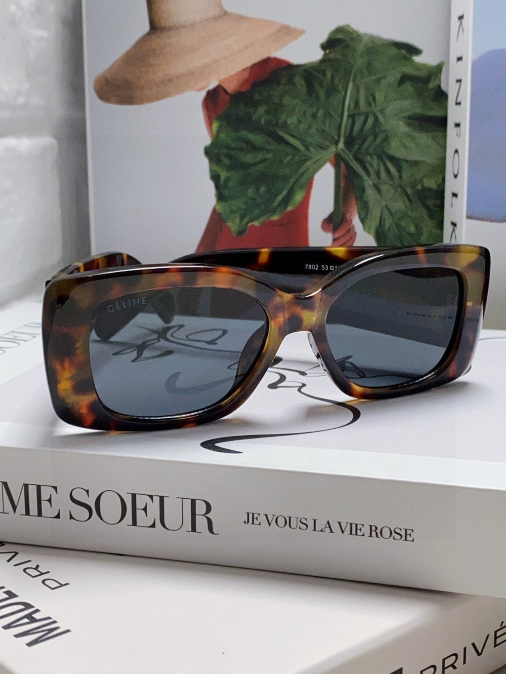 CELINE TRIOMPHE SUNGLASSES 548600 IN DARK HAVANA ACETATE