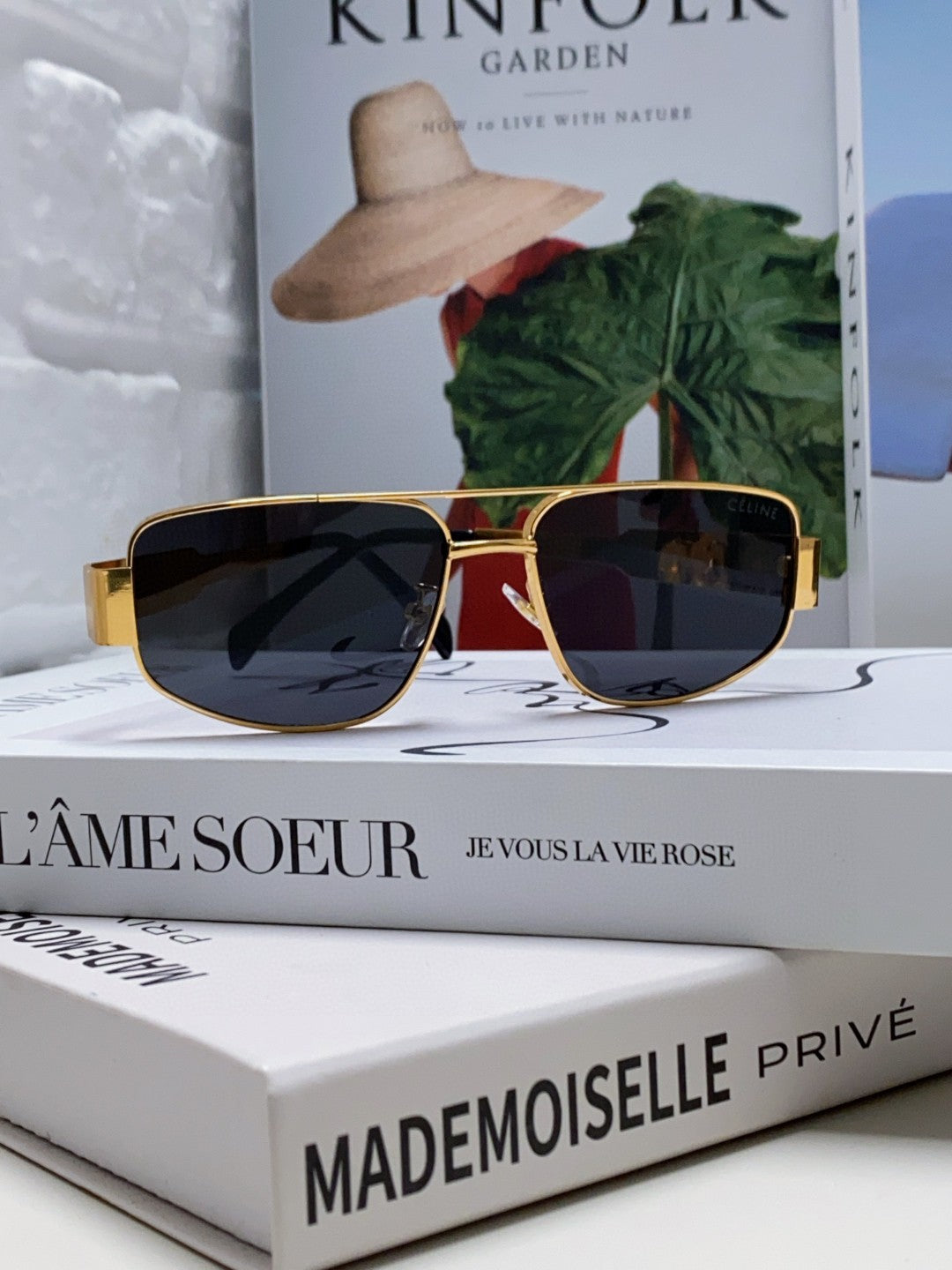 CELINE TRIOMPHE SUNGLASS 513000 IN GOLD METAL BLACK LENSES