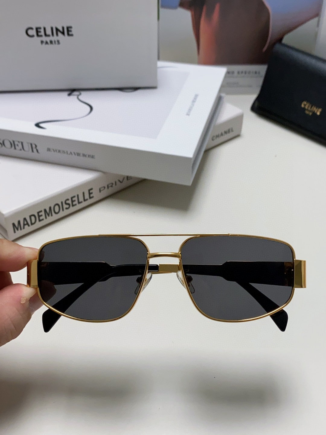 CELINE TRIOMPHE SUNGLASS 513000 IN GOLD METAL BLACK LENSES
