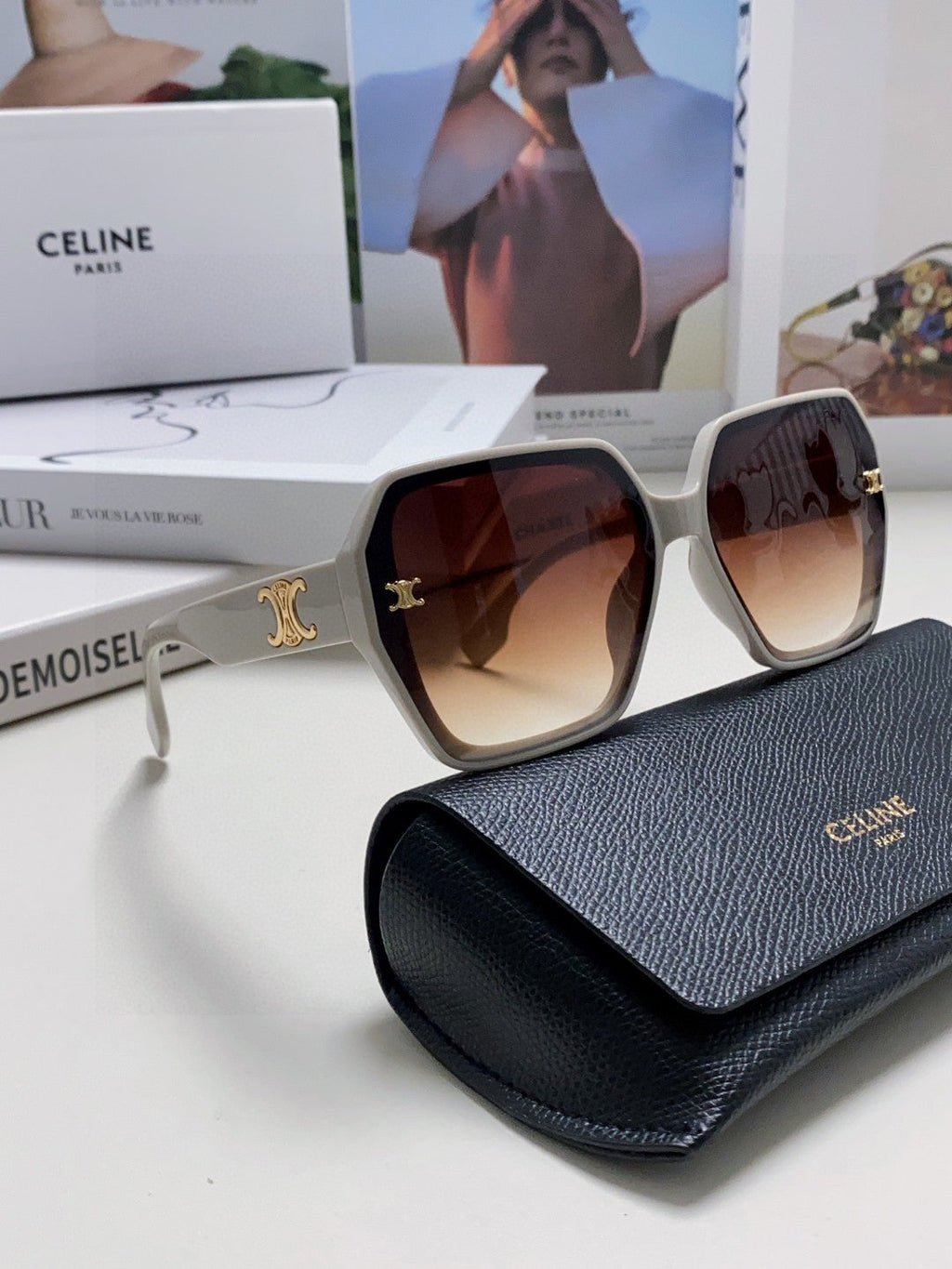 CELINE TRIOMPHE SUNGLASSES 552770 IN LIGHT GREY ACETATE