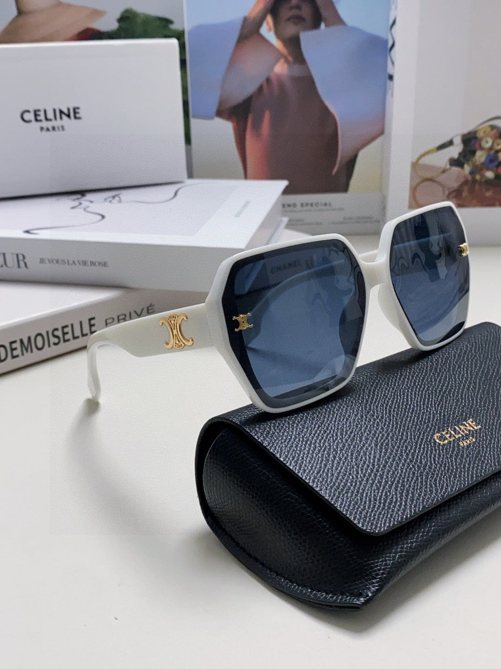 CELINE TRIOMPHE SUNGLASSES 552771 IN WHITE ACETATE