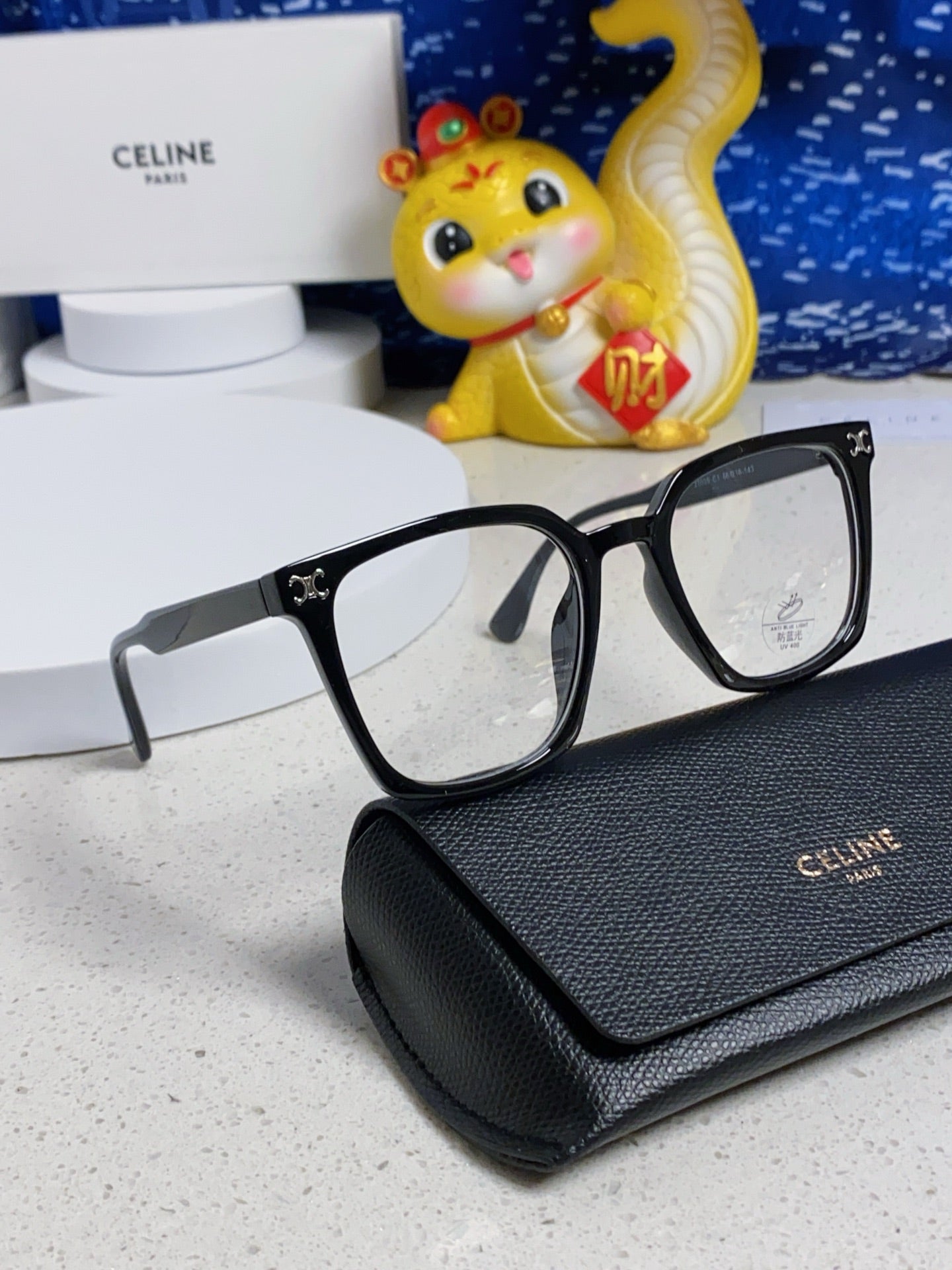 CELINE TRIOMPHE SUNGLASSES 563256 IN BLACK ACETATE