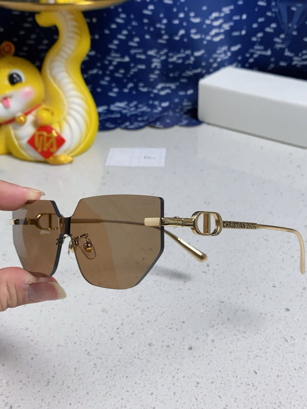 DIOR MONTAIGNE SUNGLASS 563193 IN GOLD METAL BROWN LENSES