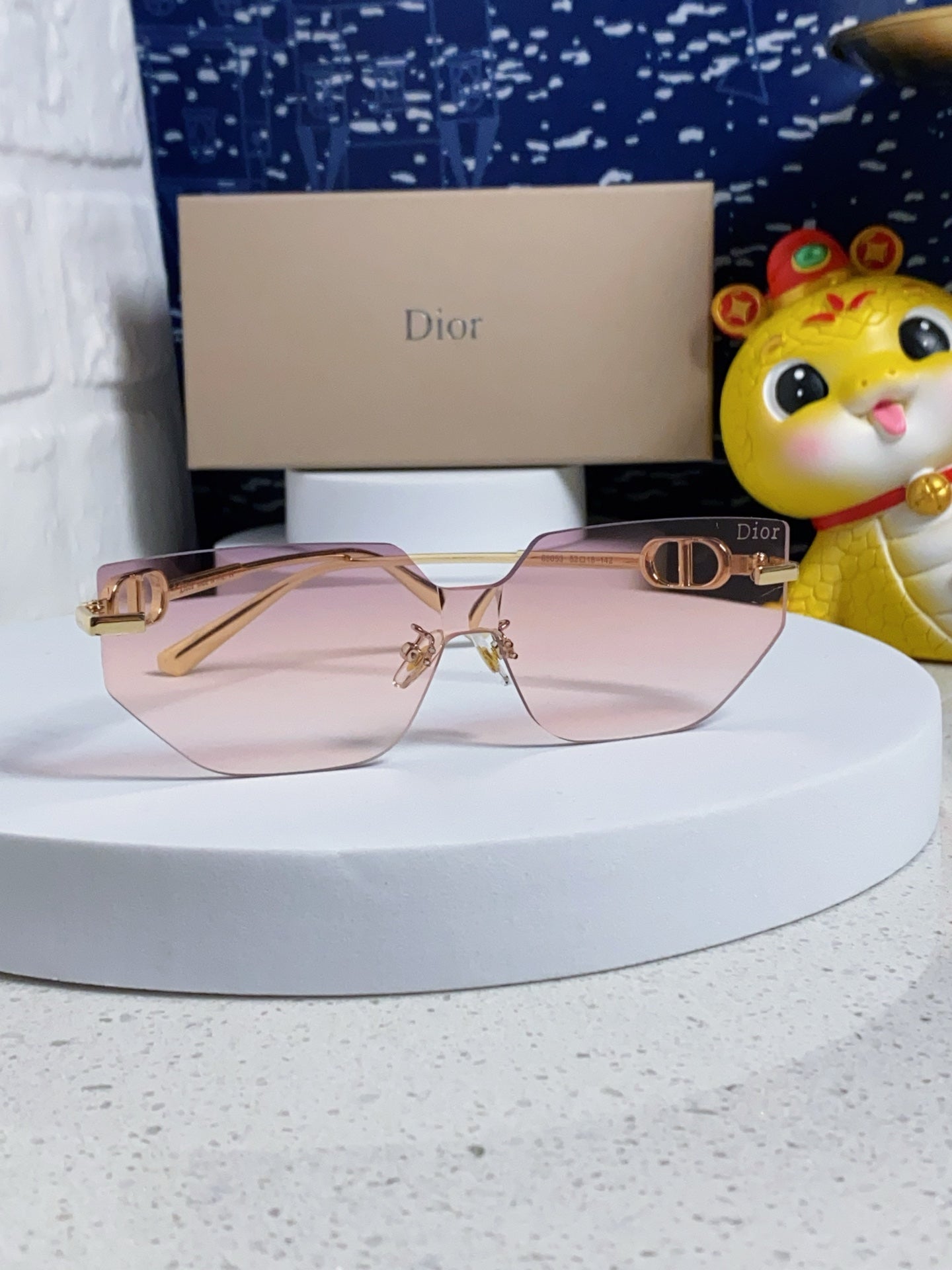 DIOR MONTAIGNE SUNGLASS 563191 IN GOLD METAL PINK SMOKE LENSES