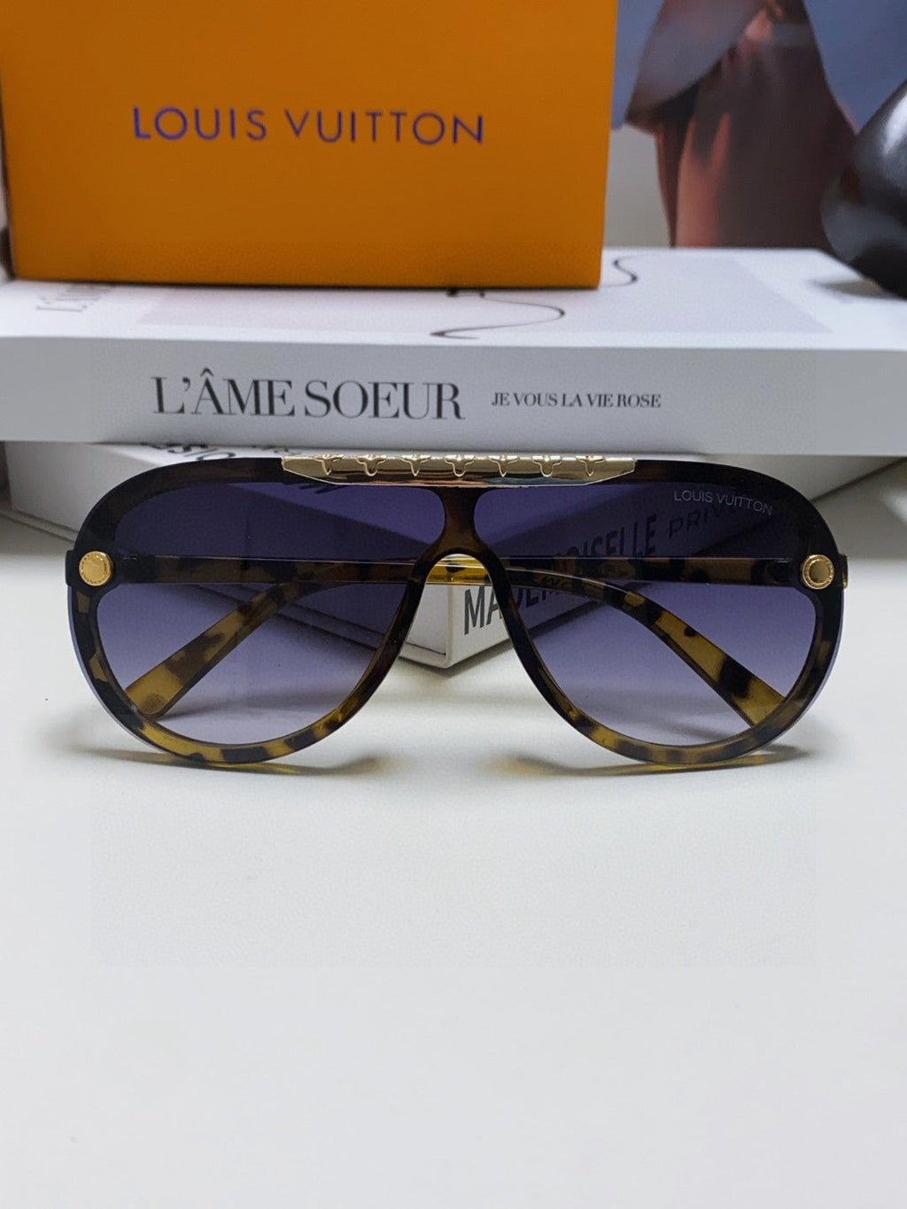 LOUIS VUITTON BLACKWOOD SUNGLASSES 567459 IN YELLOW HAVANA ACETATE GOLD METAL