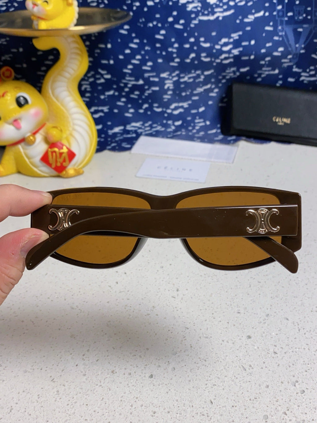 CELINE TRIOMPHE SUNGLASS 533219 IN CARAMEL ACETATE