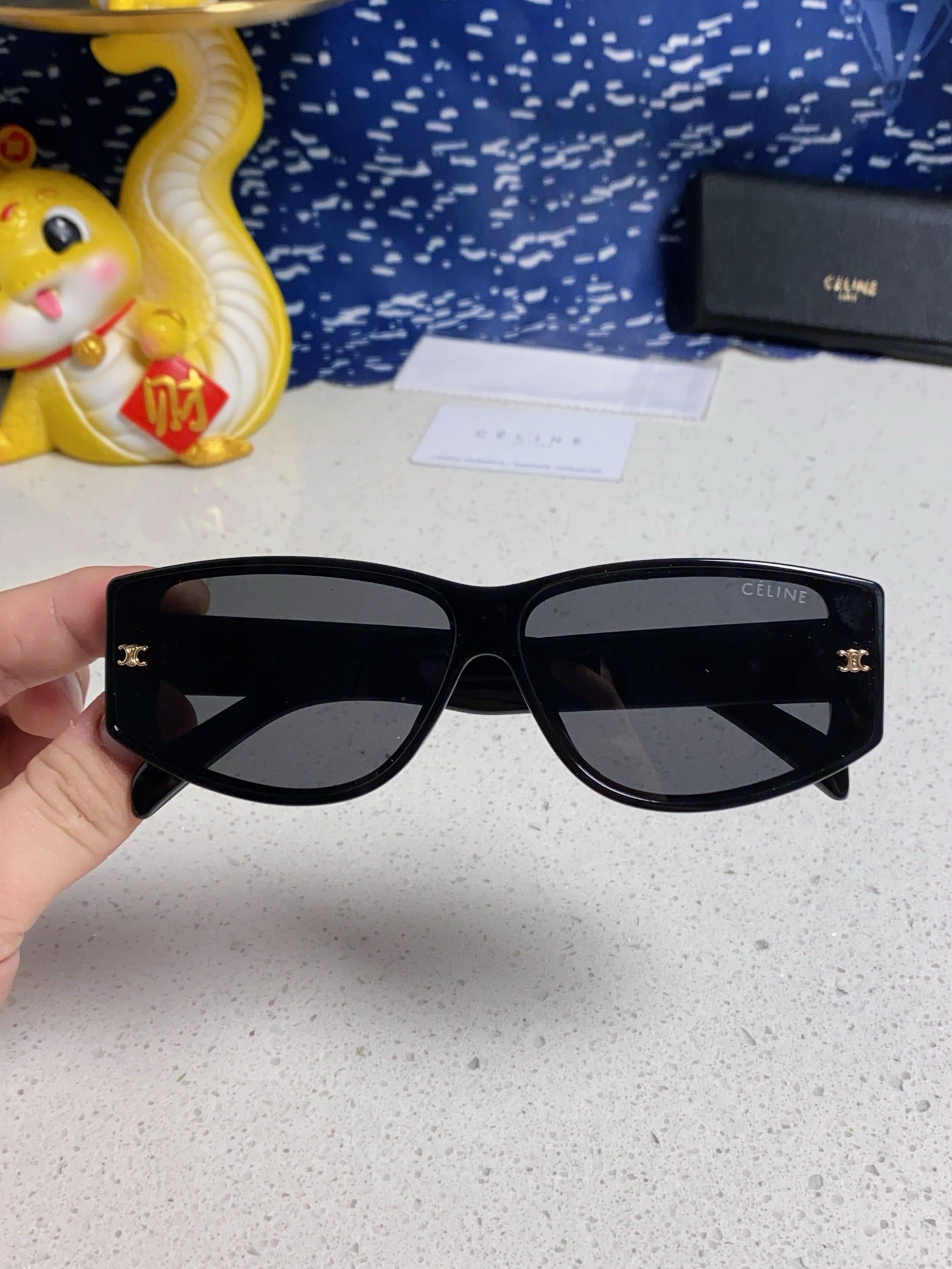 CELINE TRIOMPHE SUNGLASS 533220 IN BLACK ACETATE GOLD LOGO