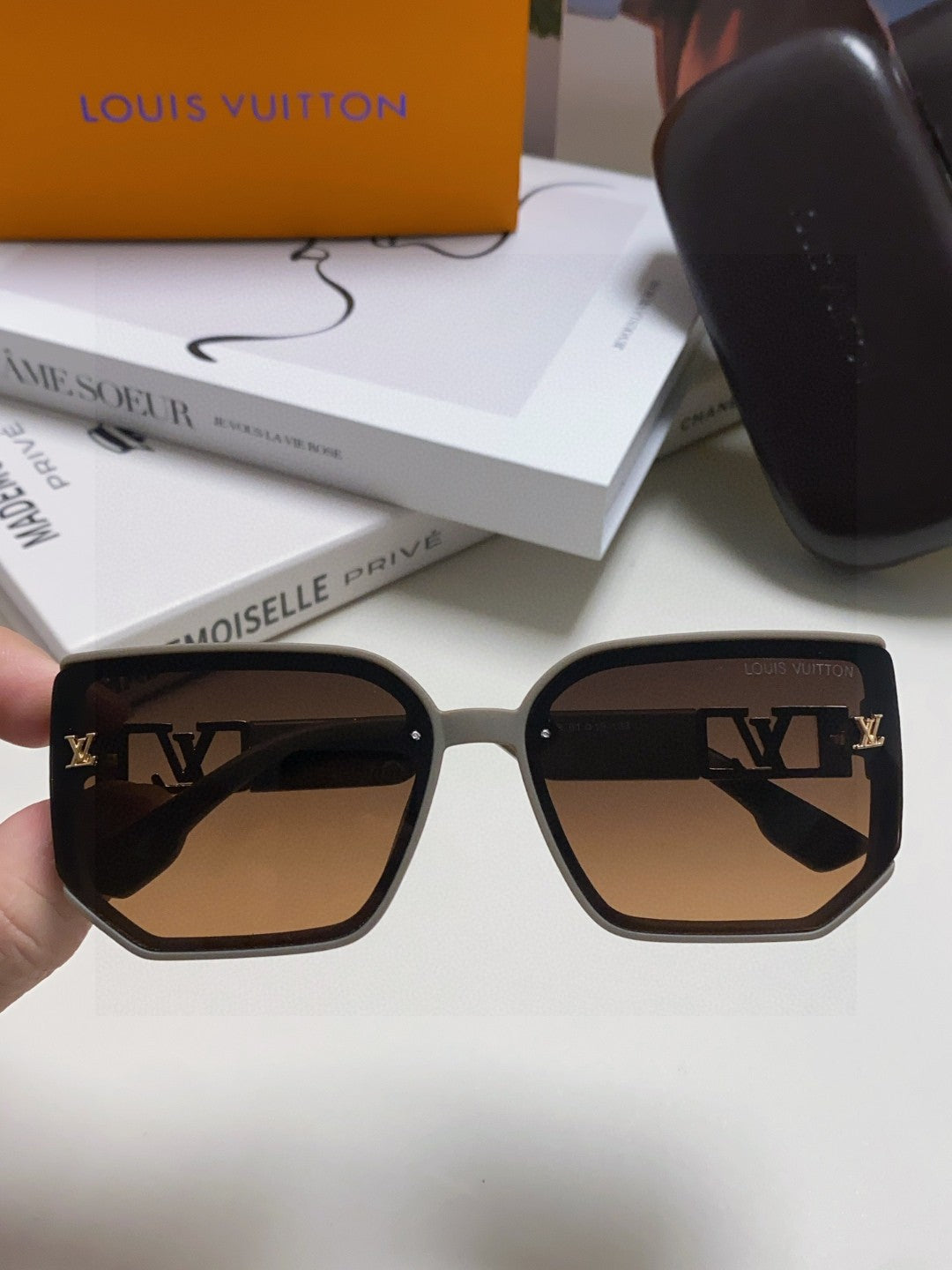 LOUIS VUITTON CLASH SQUARE SUNGLASSES 570250 IN GREY ACETATE