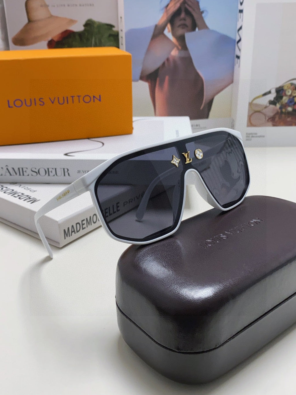 LOUIS VUITTON WAIMEA SUNGLASSES 570269 IN WHITE ACETATE