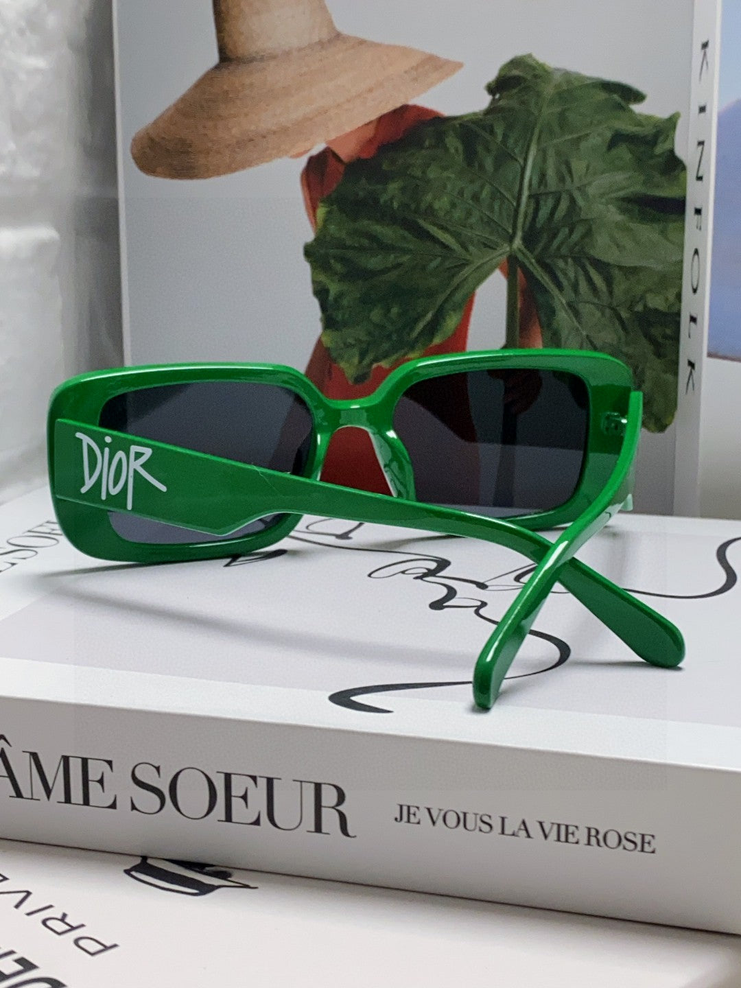 DIOR MONTAIGNE SUNGLASS 571594 IN GREEN ACETATE TEXT LOGO